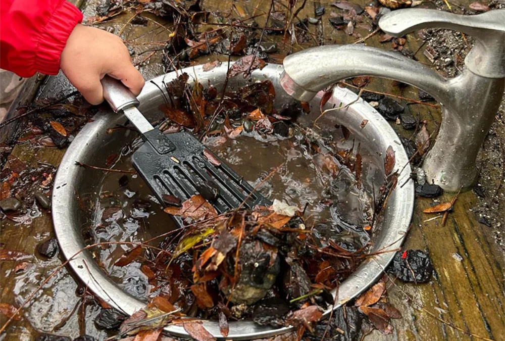 The benefits of water play